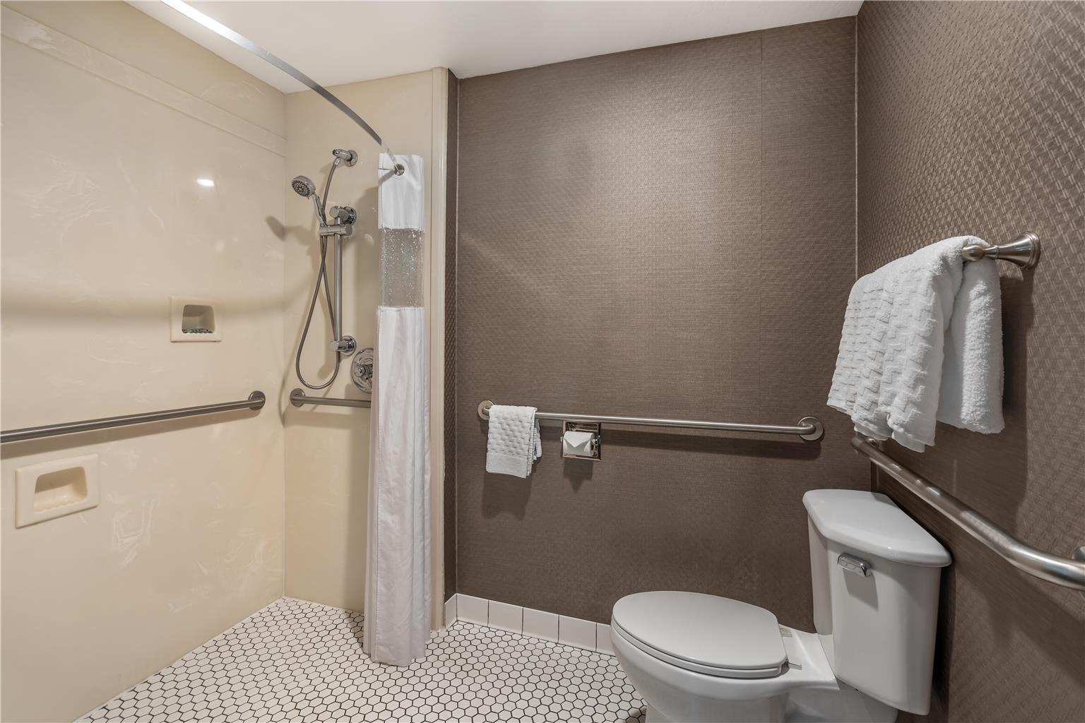 Best Western Windsor Inn Image