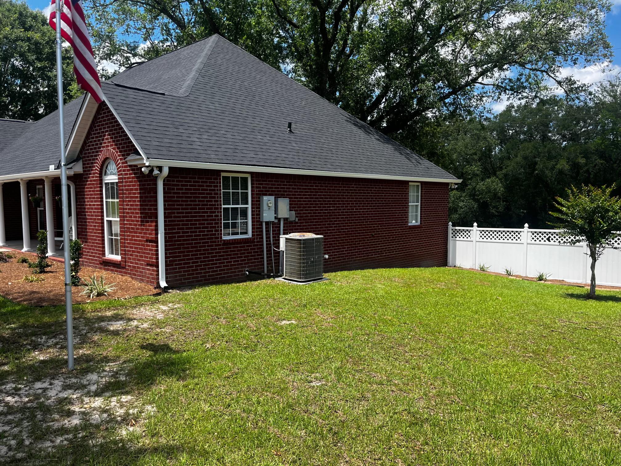 Southern Gutters LLC Image