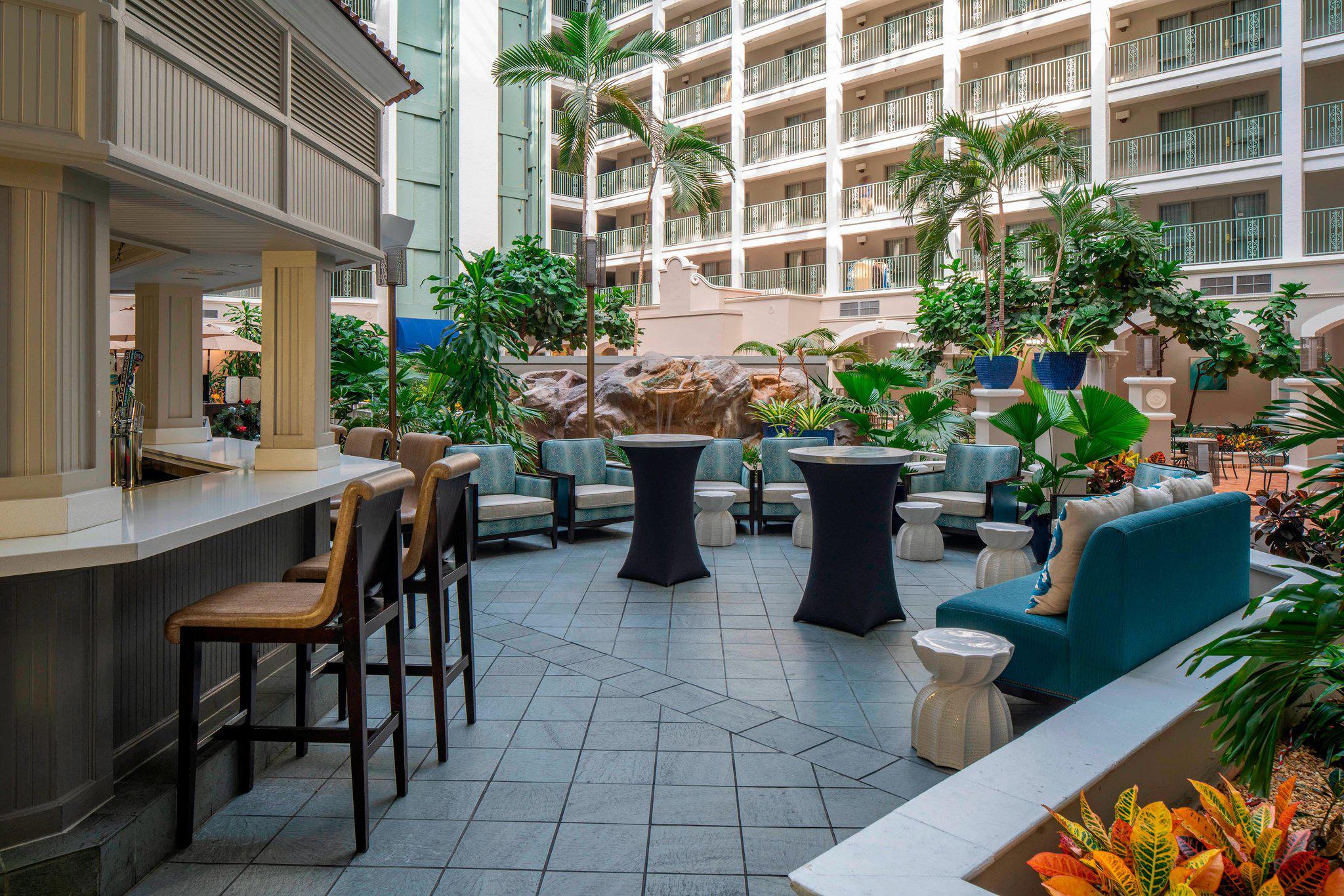 Sheraton Suites Fort Lauderdale at Cypress Creek Photo