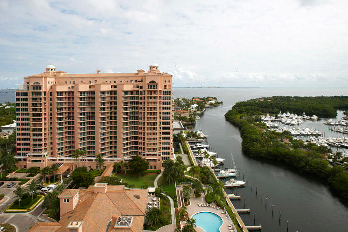 Studio 3 Photographics Logo