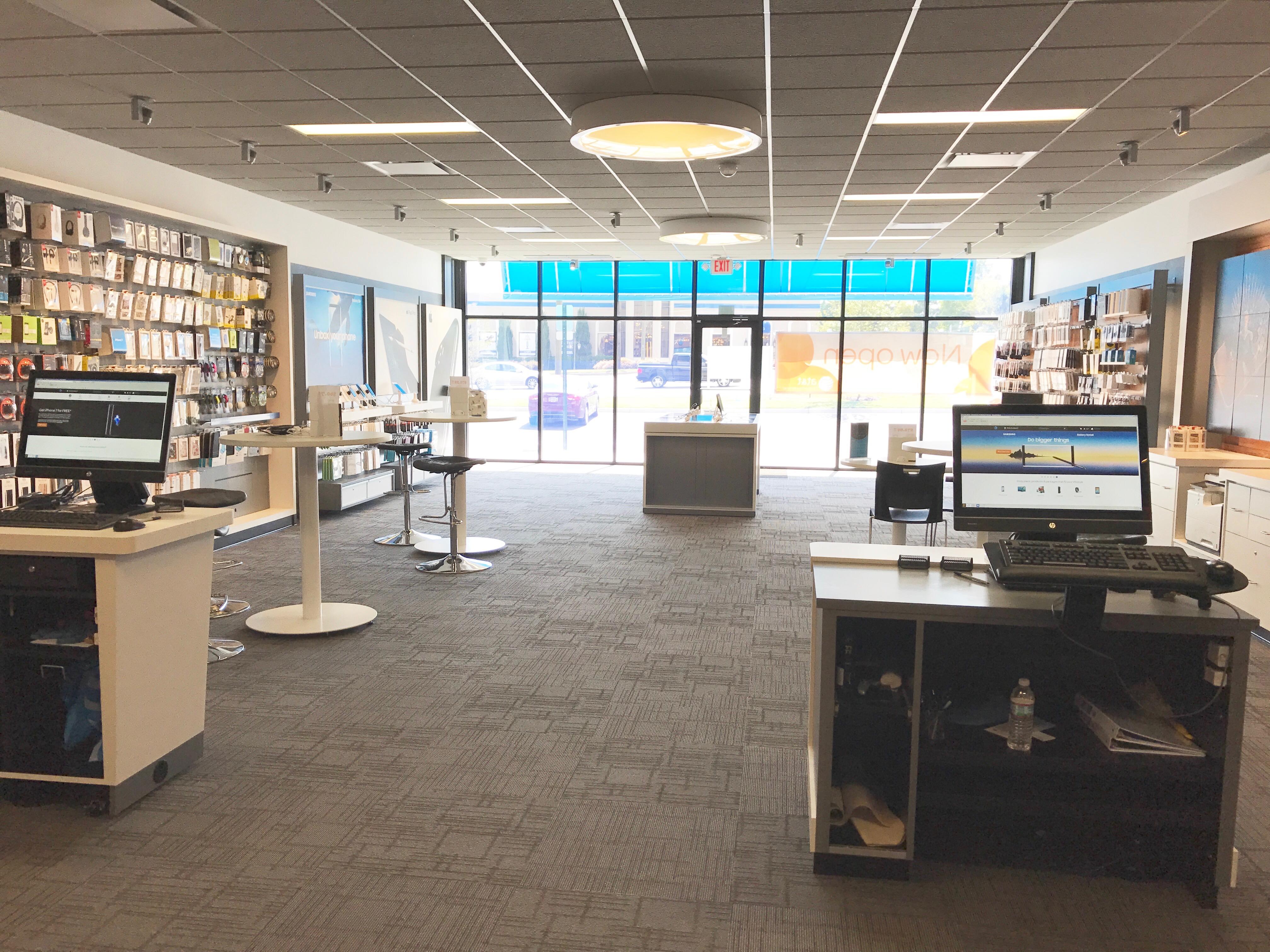 AT&T Store Photo