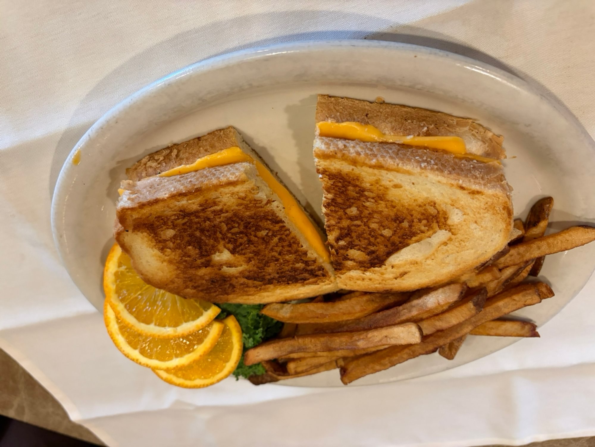 Kids Grilled Cheese & Fries