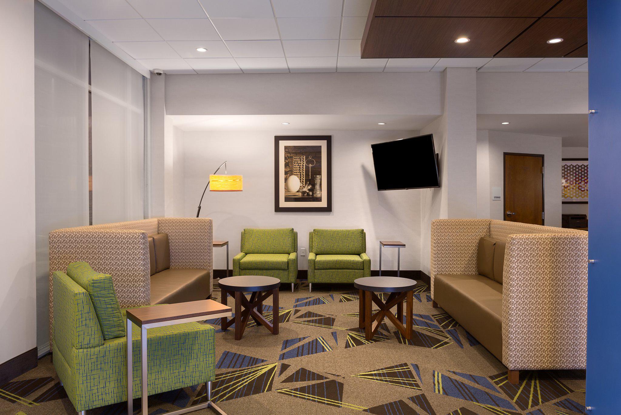 Holiday Inn Express Lake Park by IHG Image