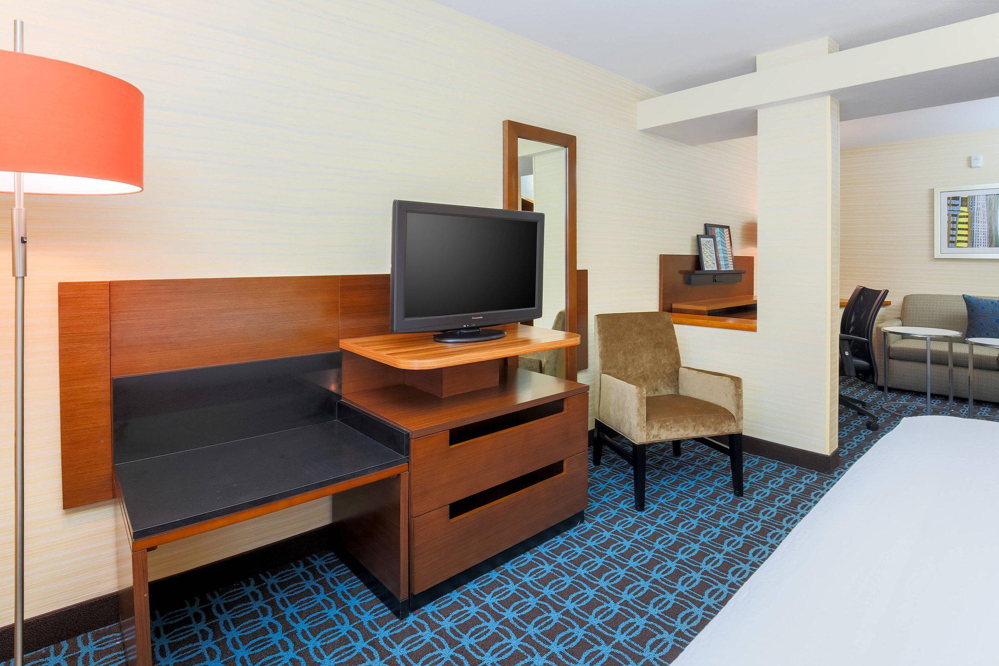 Fairfield Inn & Suites by Marriott Las Vegas South Photo