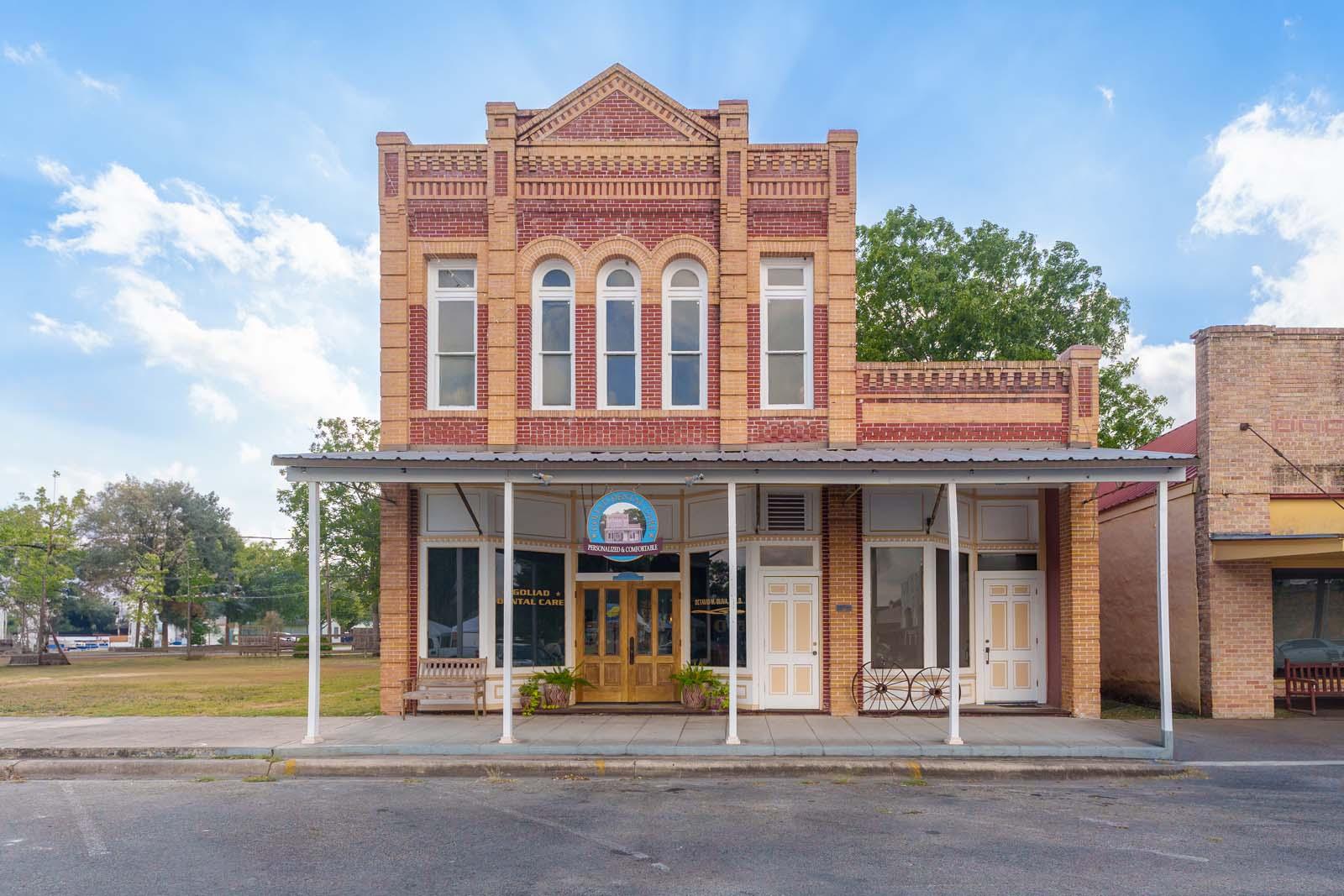 Goliad Dental Care Image