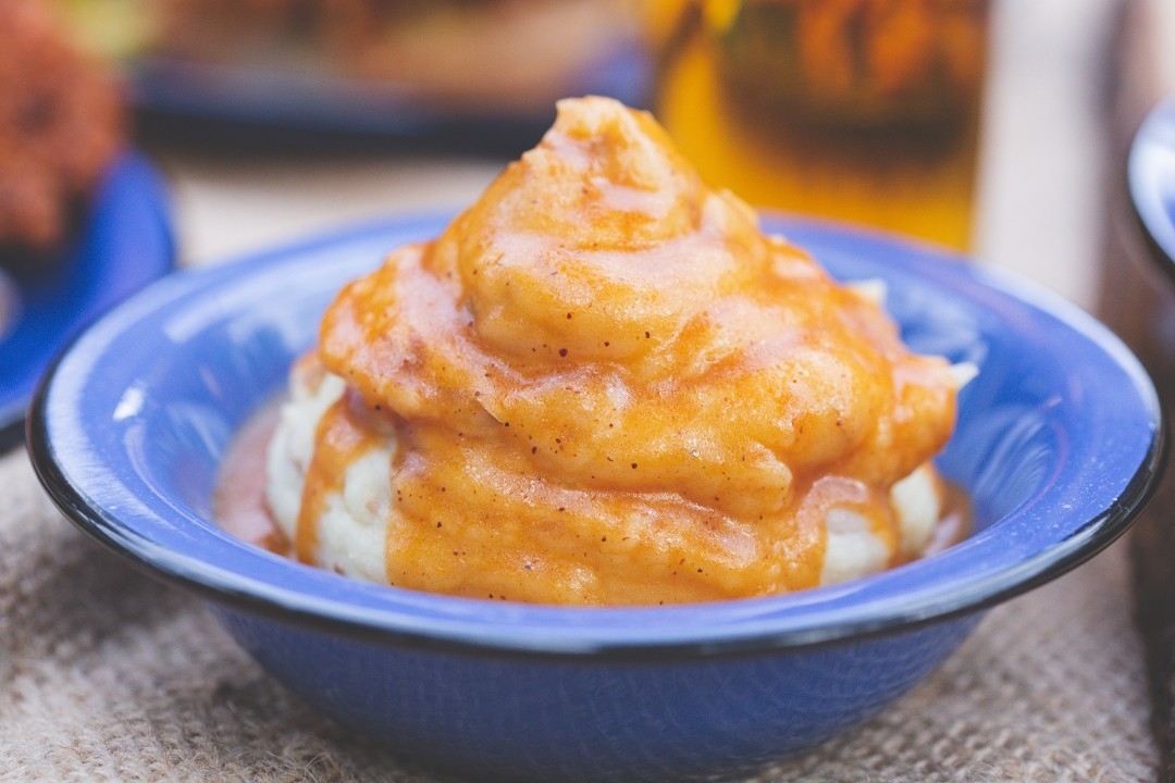 Mashed Potatoes & Brown Gravy (serves 12-15)