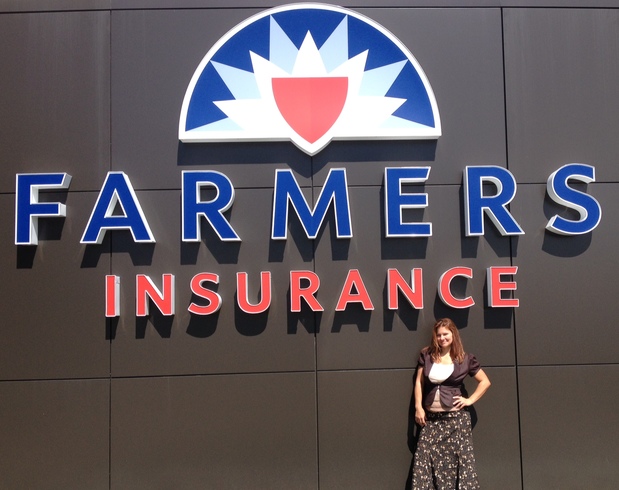 Images Farmers Insurance - Tanya Burleson