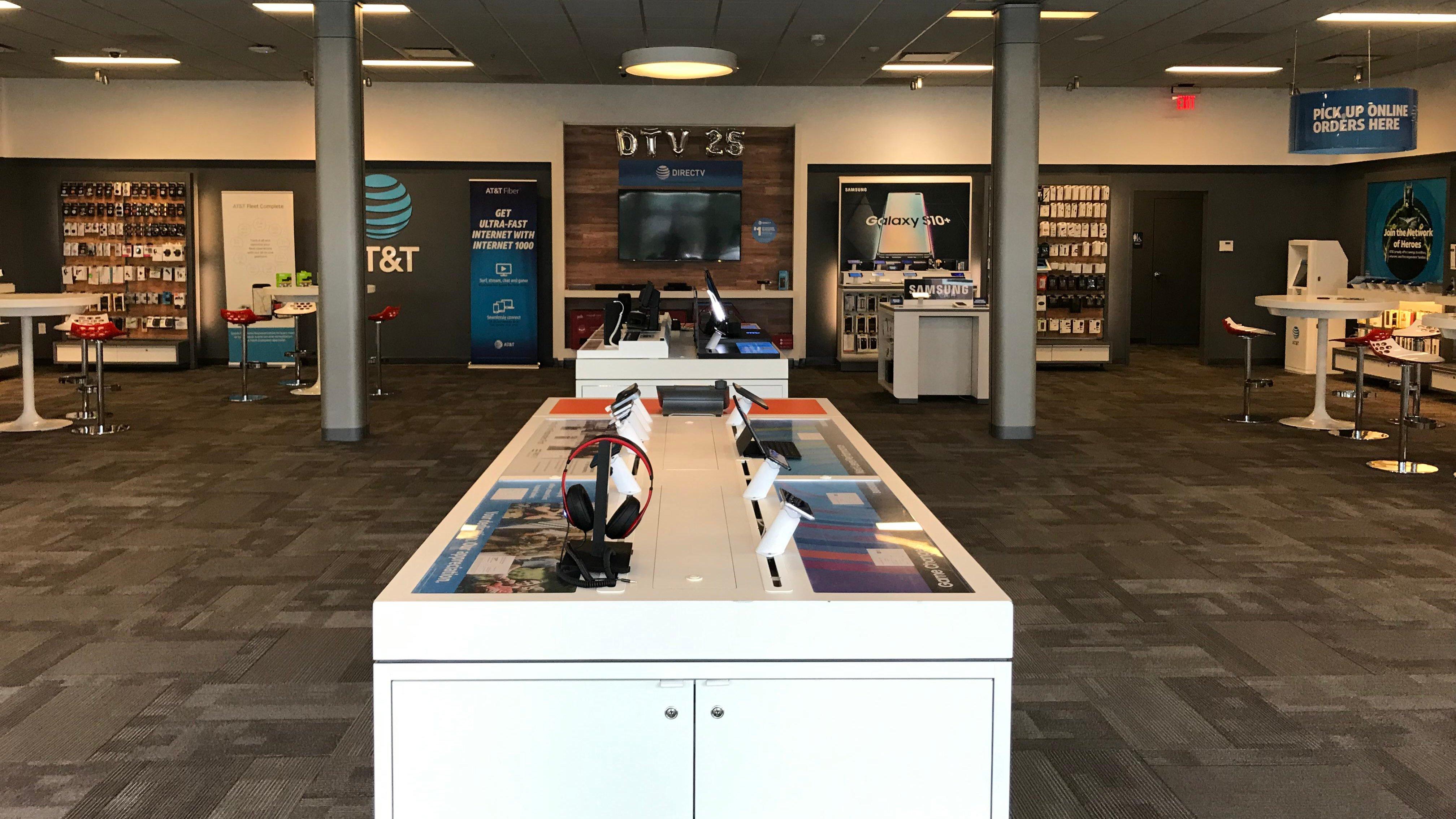 AT&T Store Photo