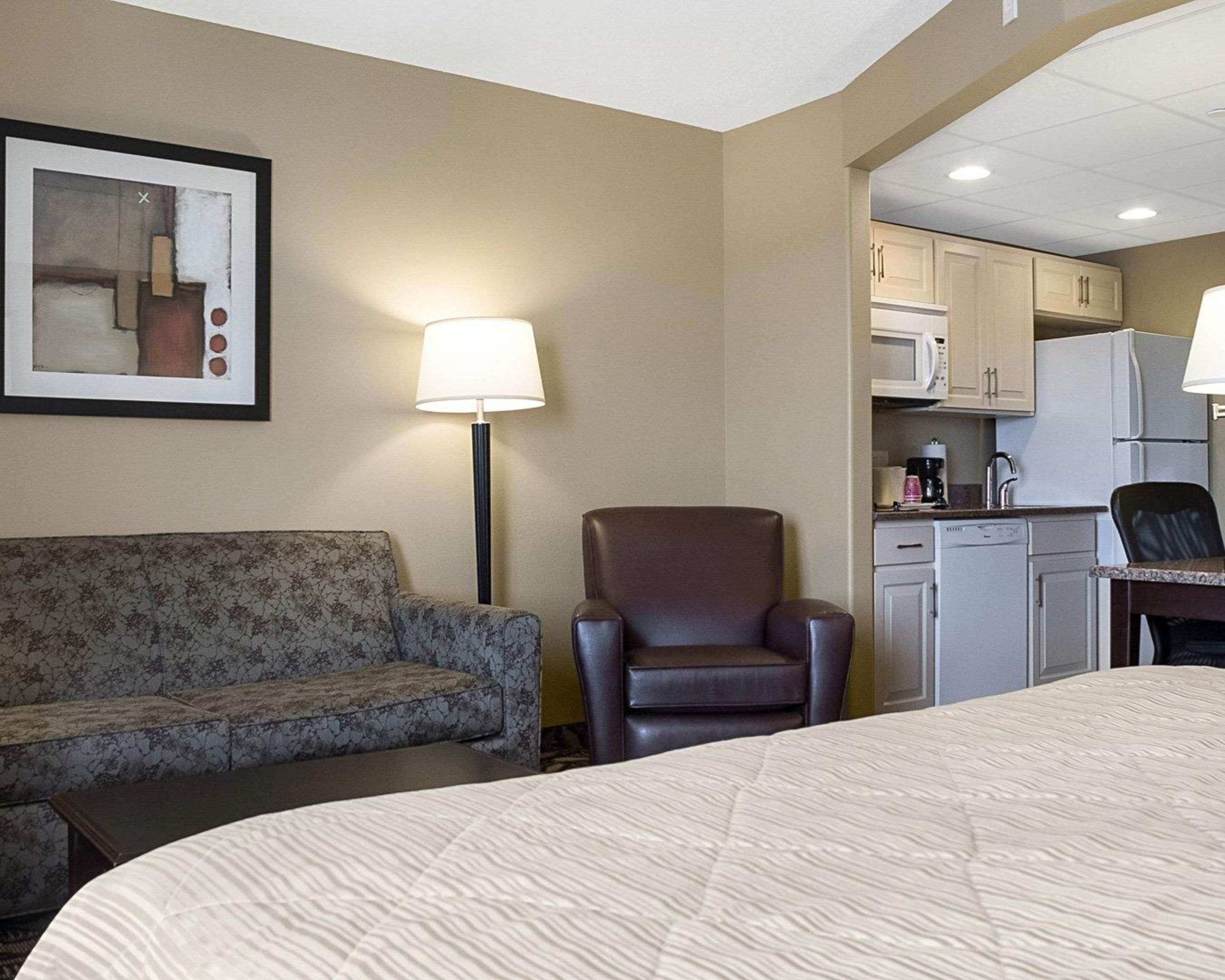 Mainstay Suites Bismarck Photo