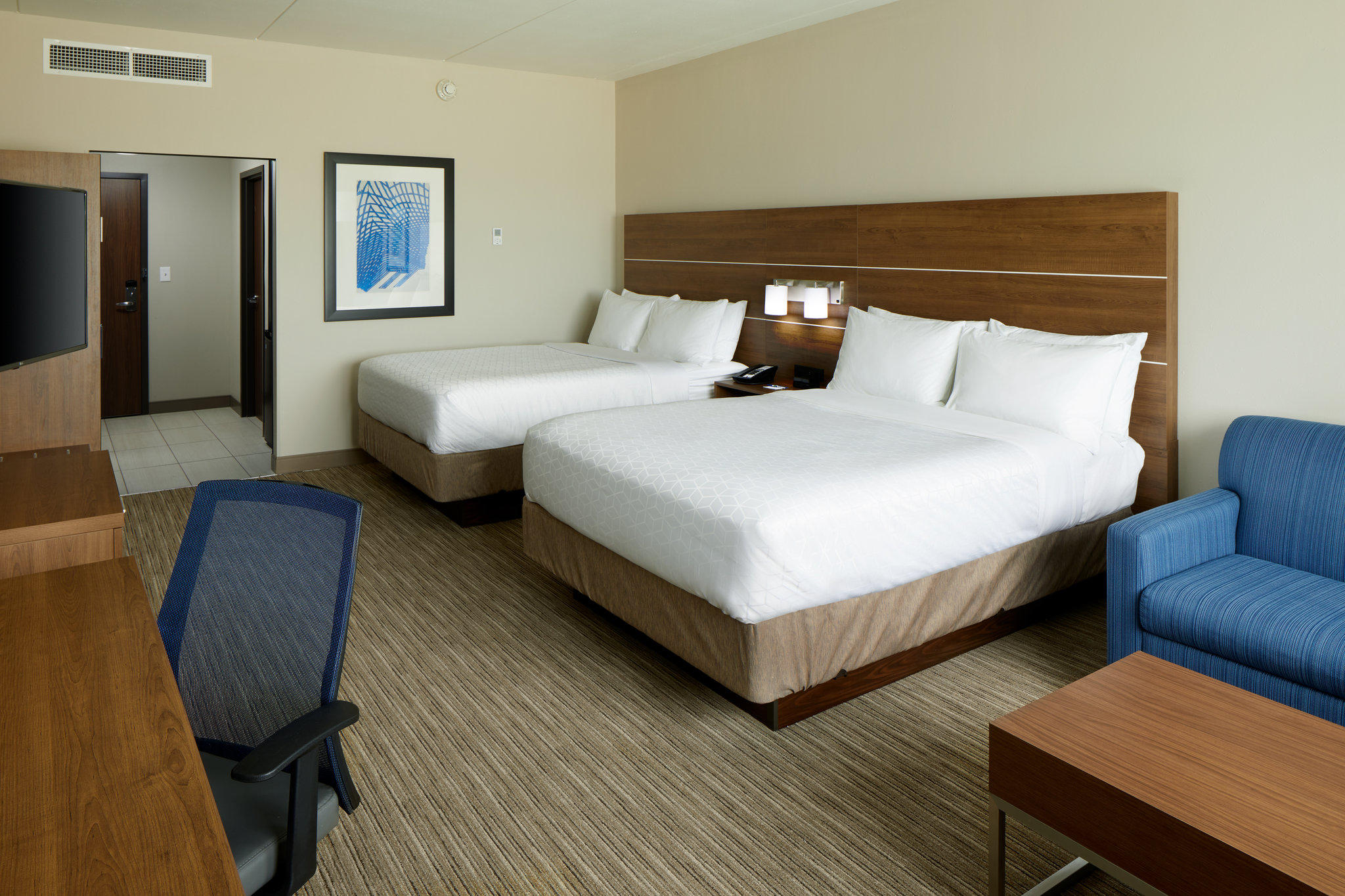 Holiday Inn Express & Suites Cincinnati North - Liberty Way Photo