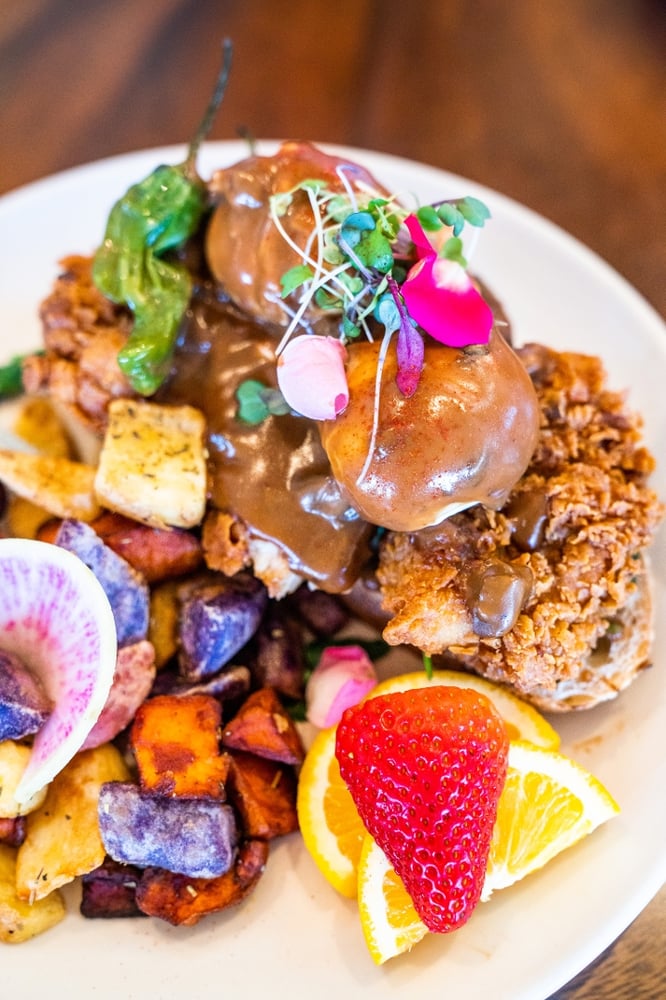 Fried Chicken Benedict