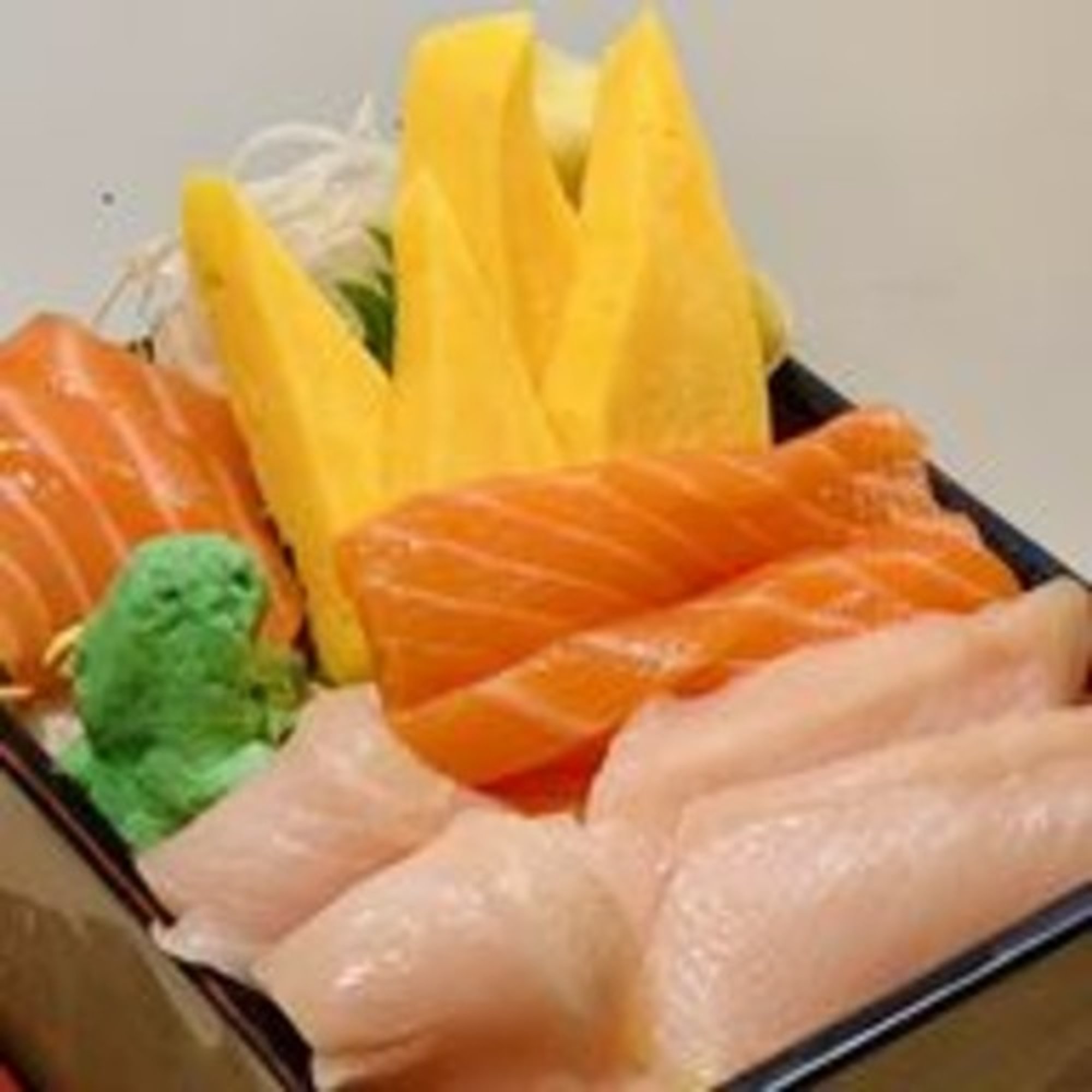 119. Salmon Hamachi Bowl