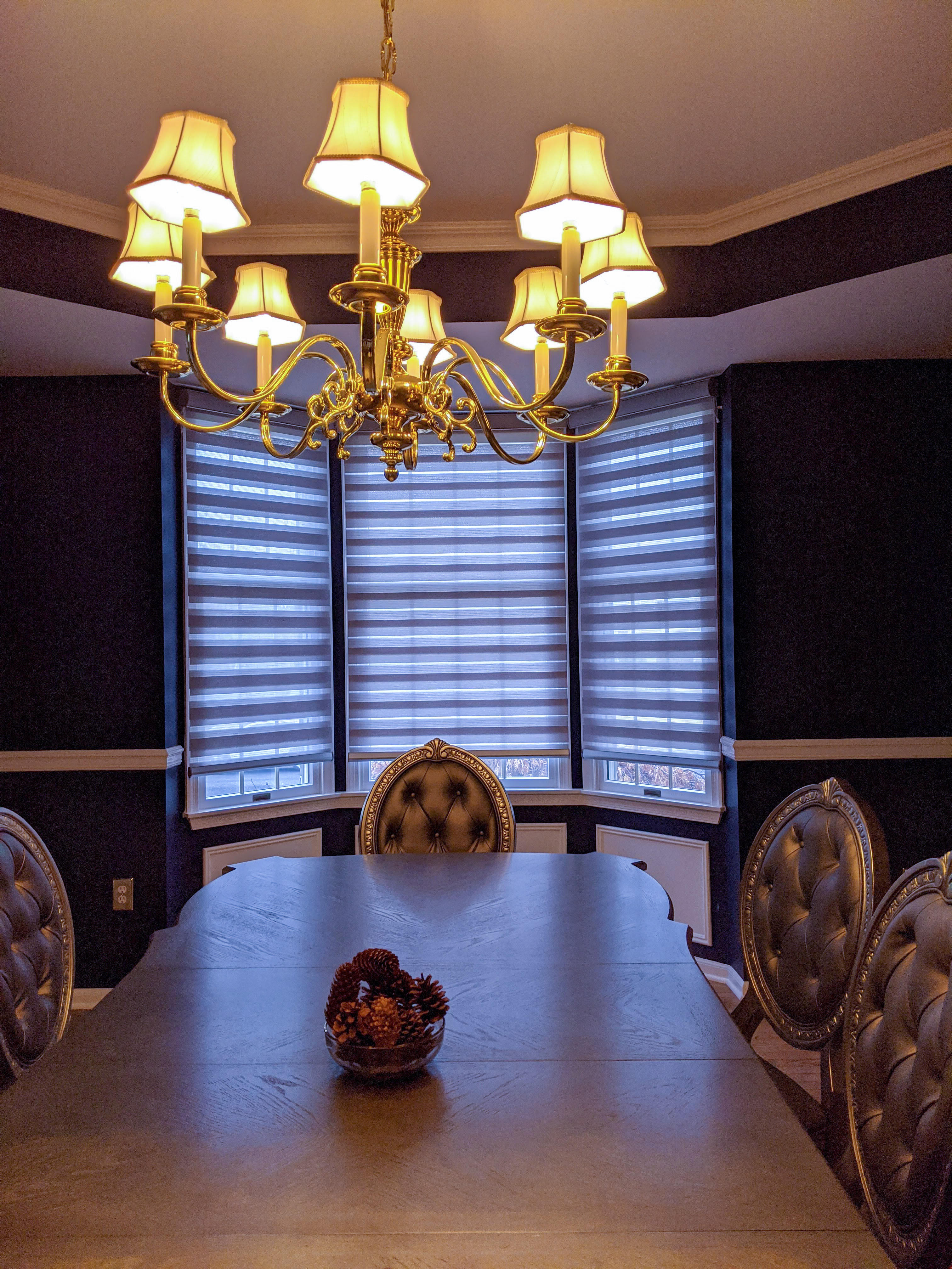 Automated and voice activated Sheer shades in a traditional dining room in Freehold,NJ