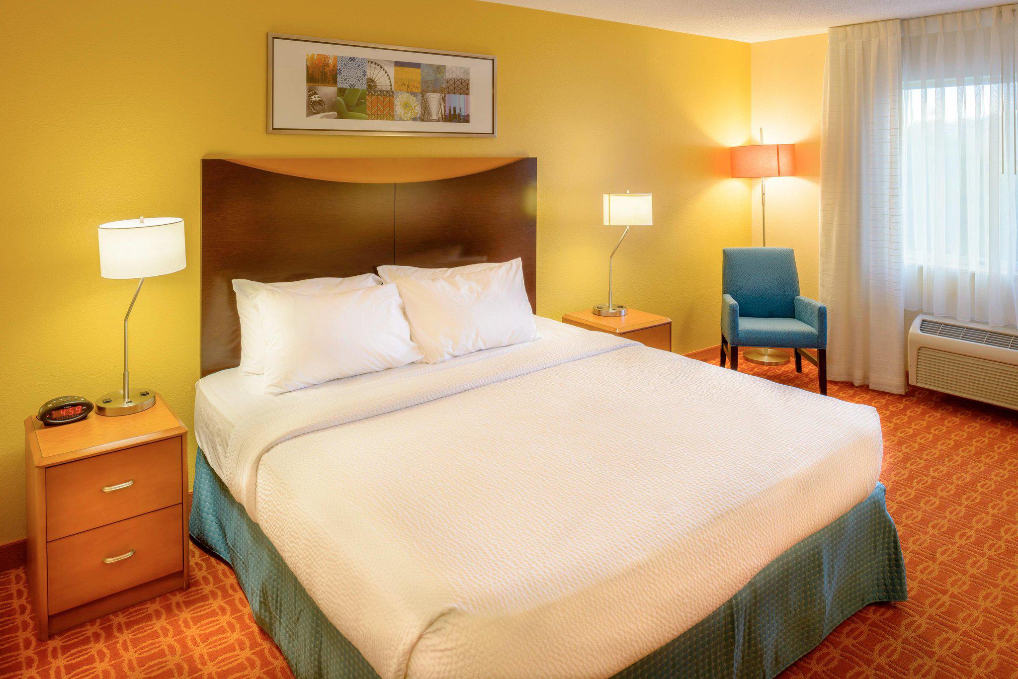 Fairfield Inn by Marriott St. Louis Collinsville, IL Photo