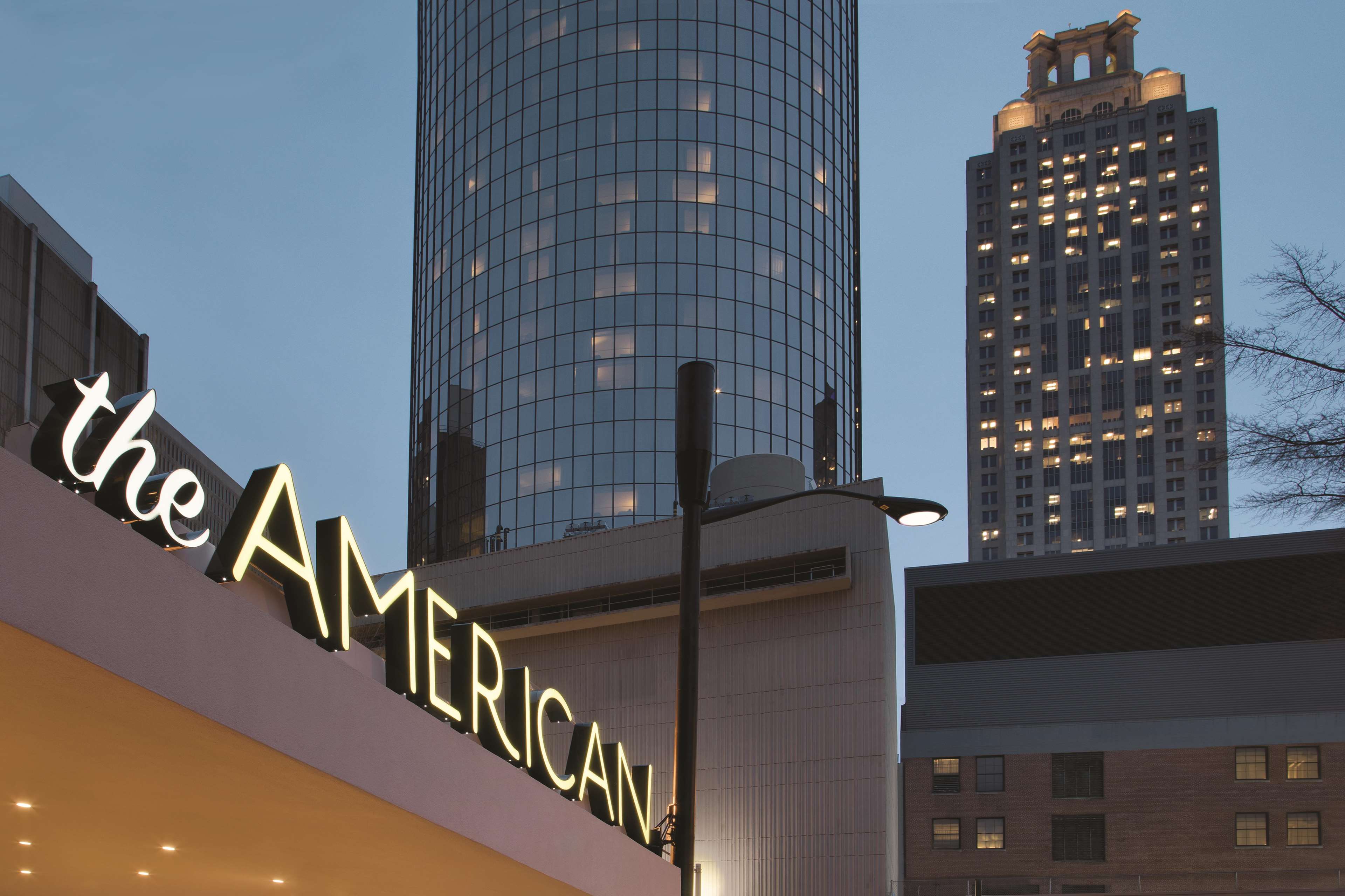 The American Hotel Atlanta Downtown - a DoubleTree by Hilton Photo