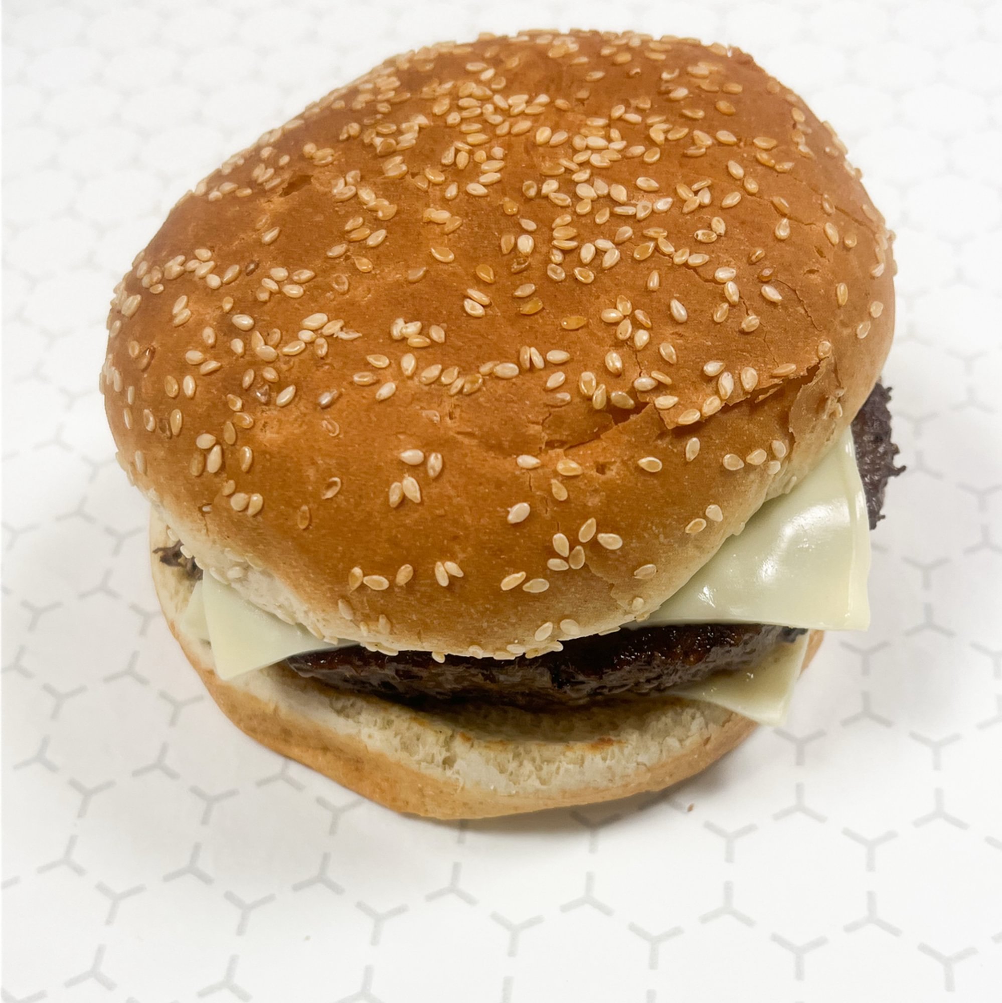Plain Cheeseburger
