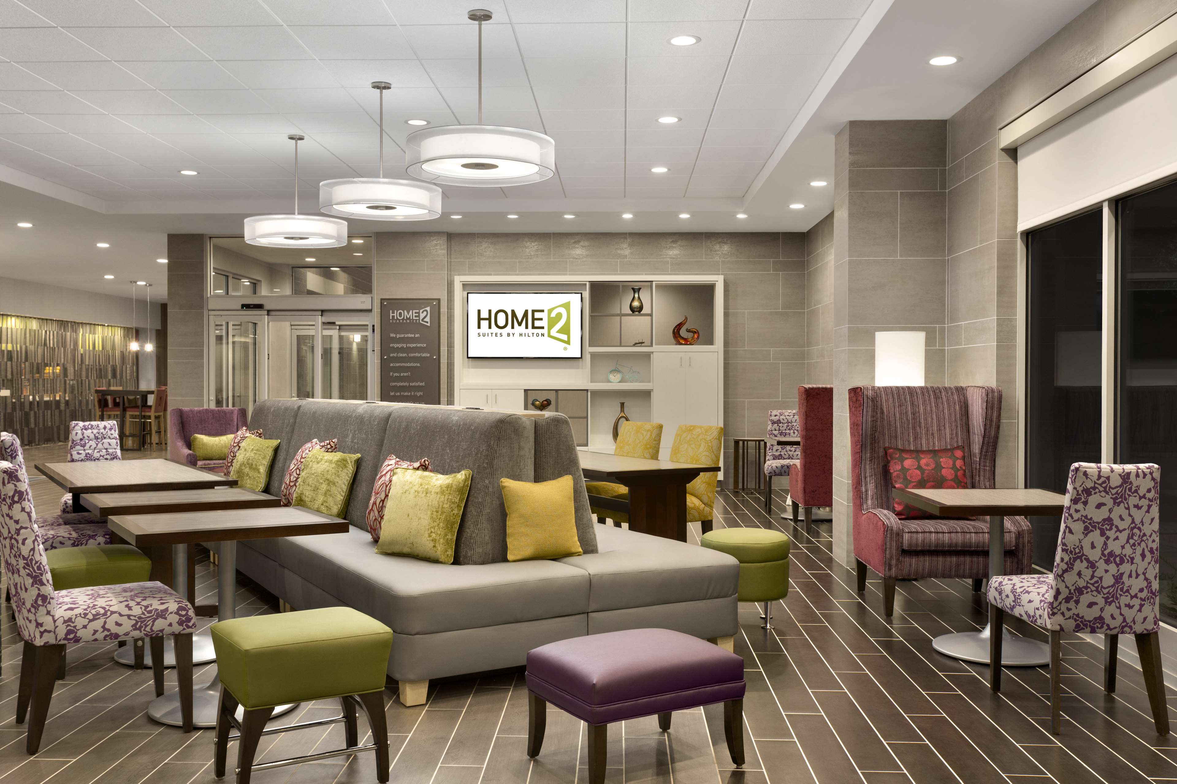 Home2 Suites by Hilton Greenville Downtown Photo