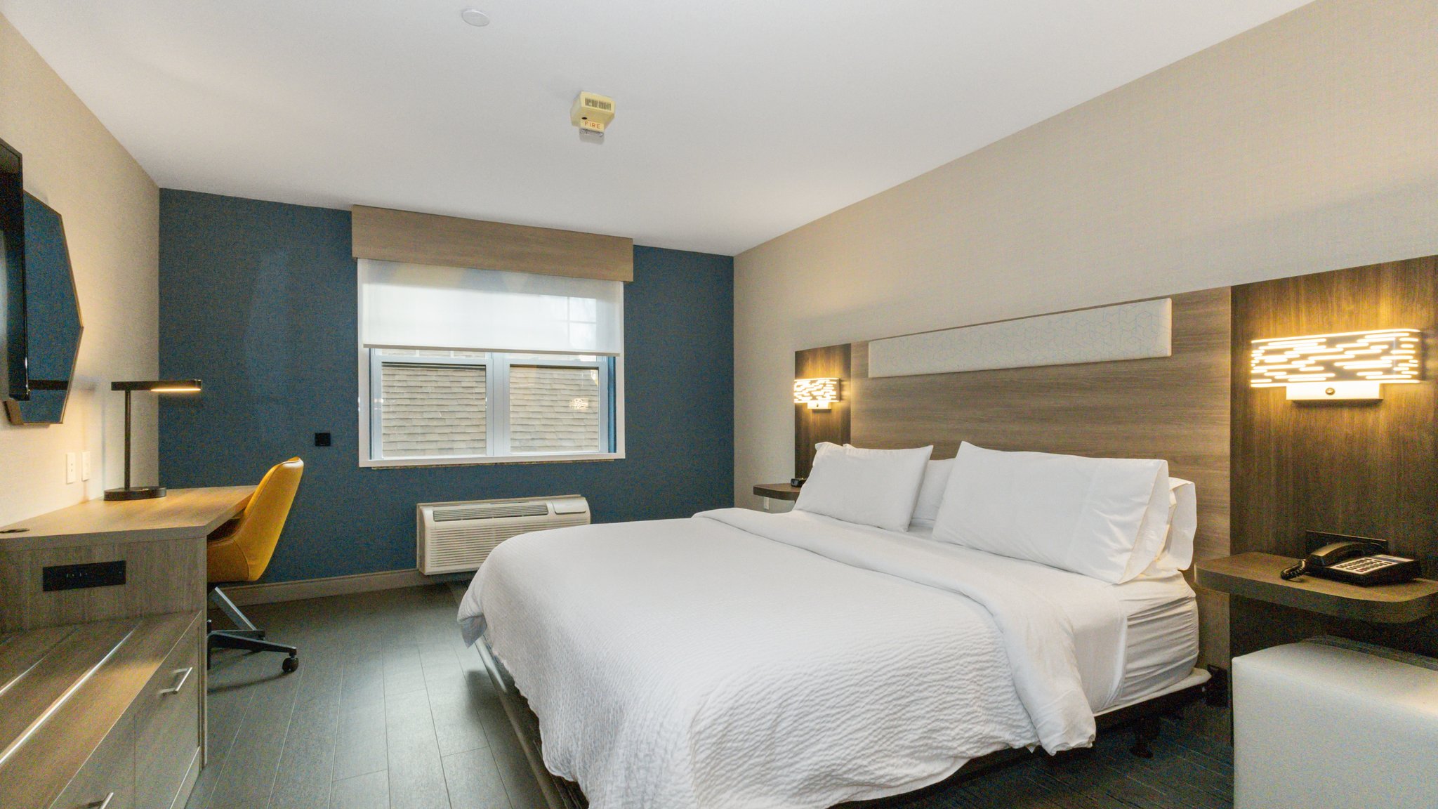 Holiday Inn Express & Suites Hampton South-Seabrook by IHG Image