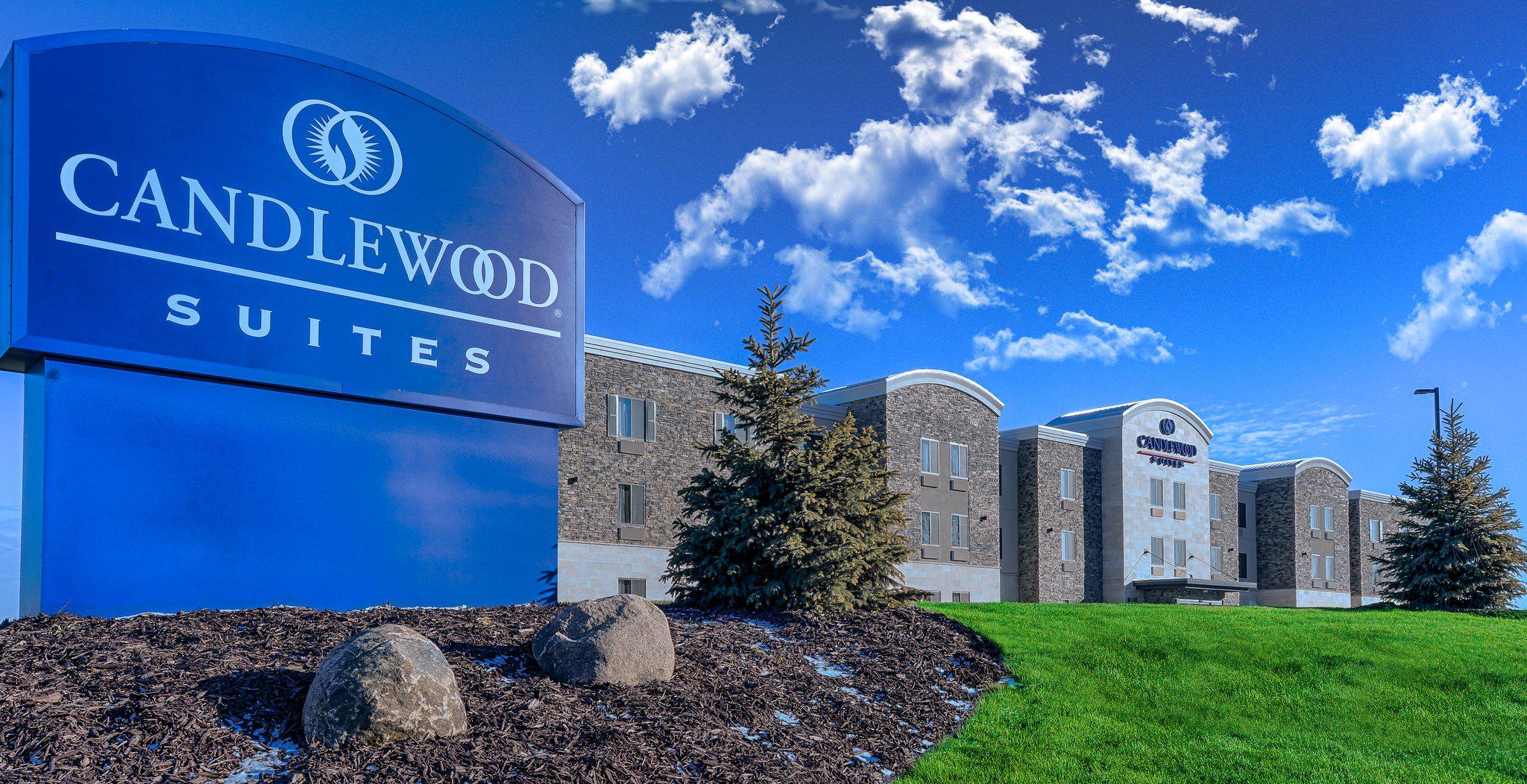 Candlewood Suites Lakeville I-35 Photo