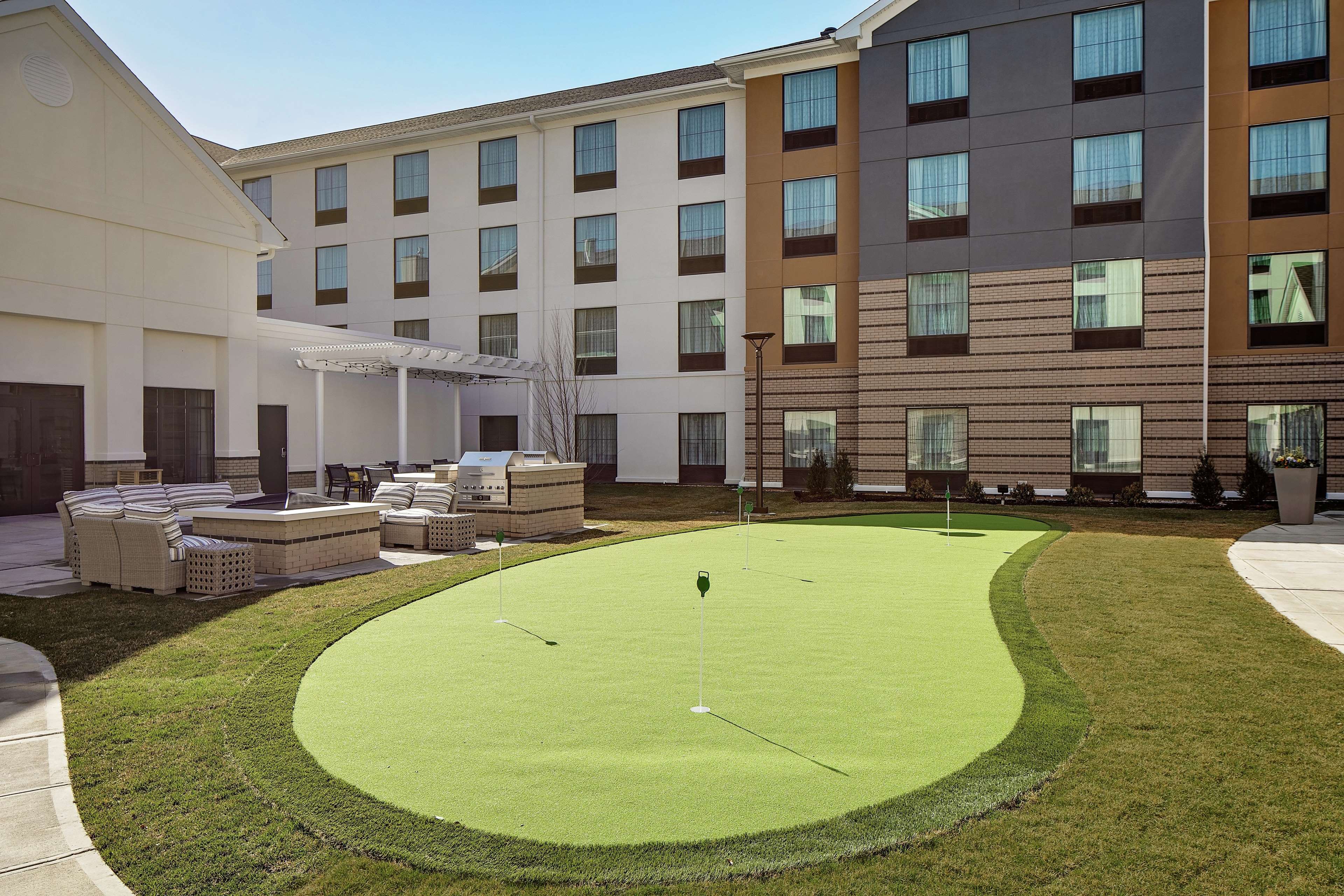 Homewood Suites by Hilton Ronkonkoma Photo