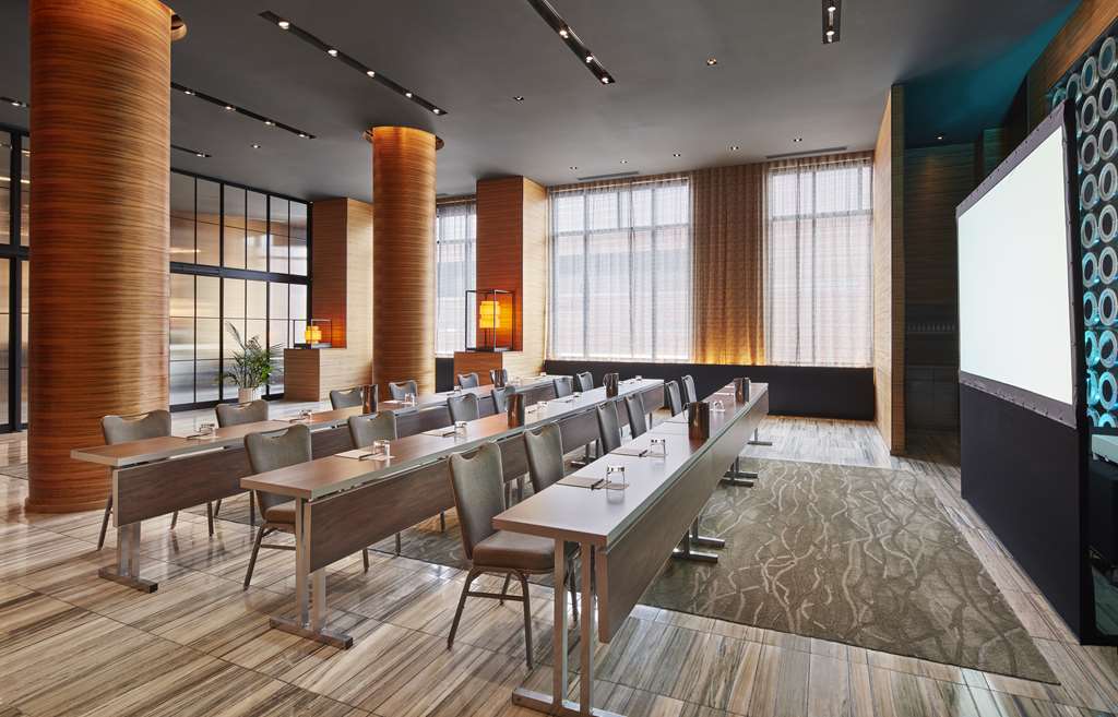 The Lofton Hotel Minneapolis, Tapestry Collection by Hilton Image