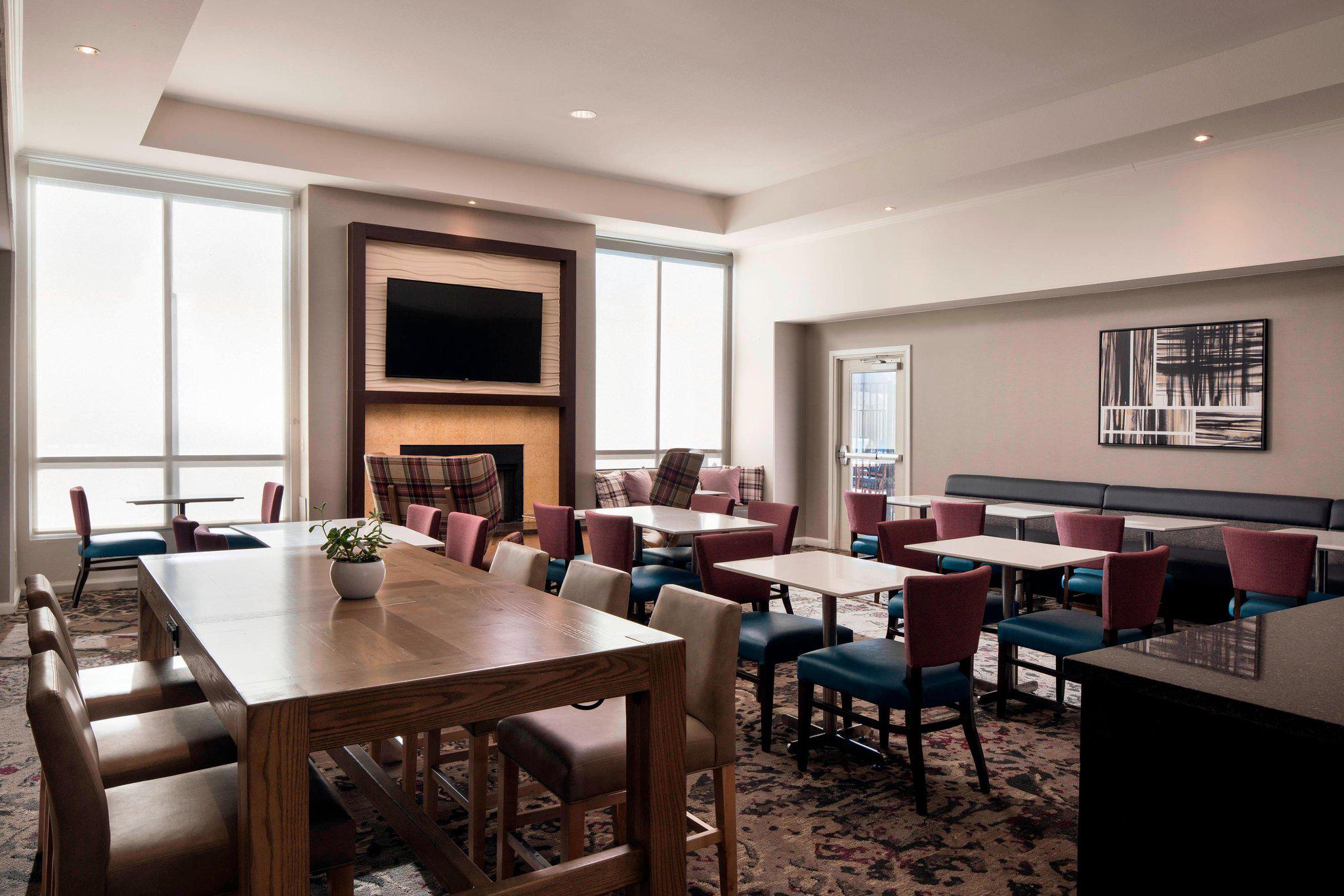 Residence Inn by Marriott Scottsdale Paradise Valley Photo