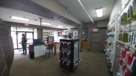 Images Verizon Authorized Retailer, TCC