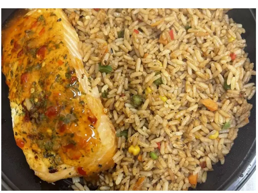 Grilled 8 oz Salmon Dinner Rice & Beans