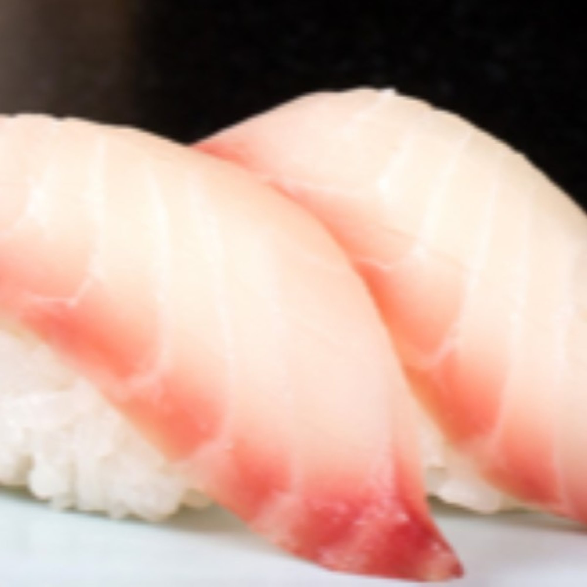 Red Snapper / Madai Sushi (2pcs)