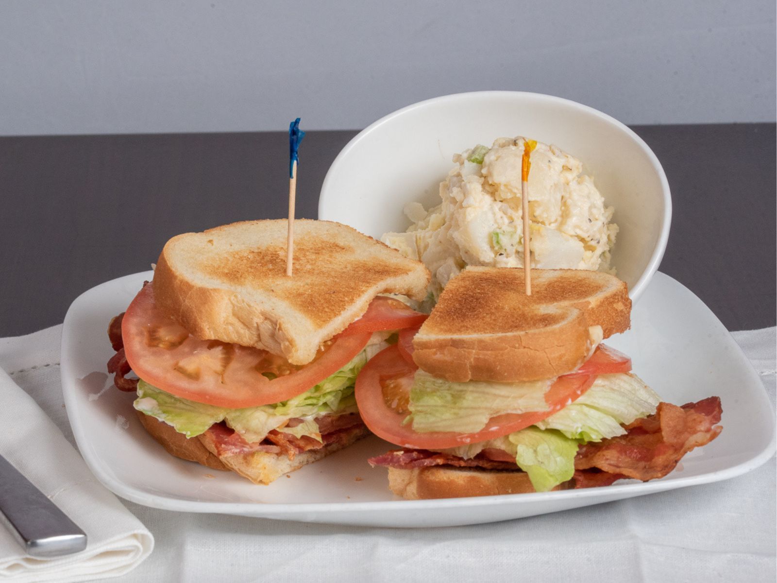 BLT