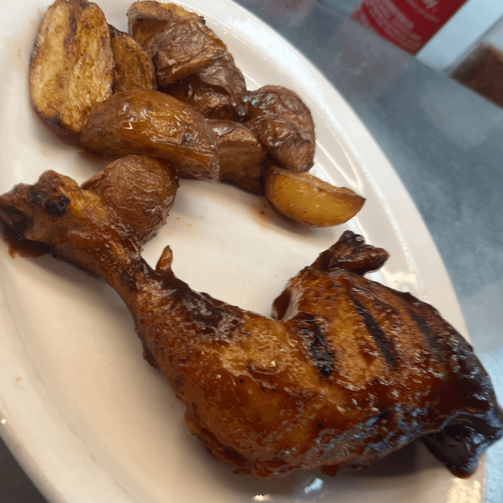 Luncheon Quarter Barbecued Chicken