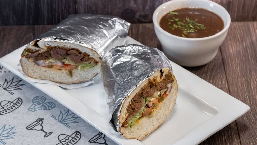 Tortas Lunch