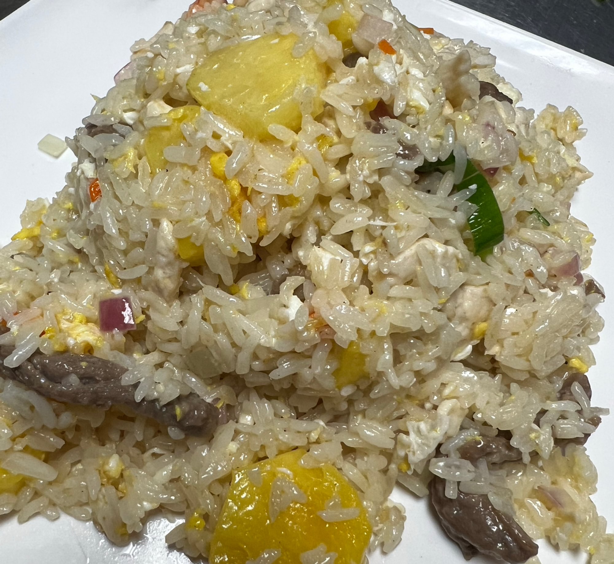 Hawaii Pineapple Beef Fried Rice