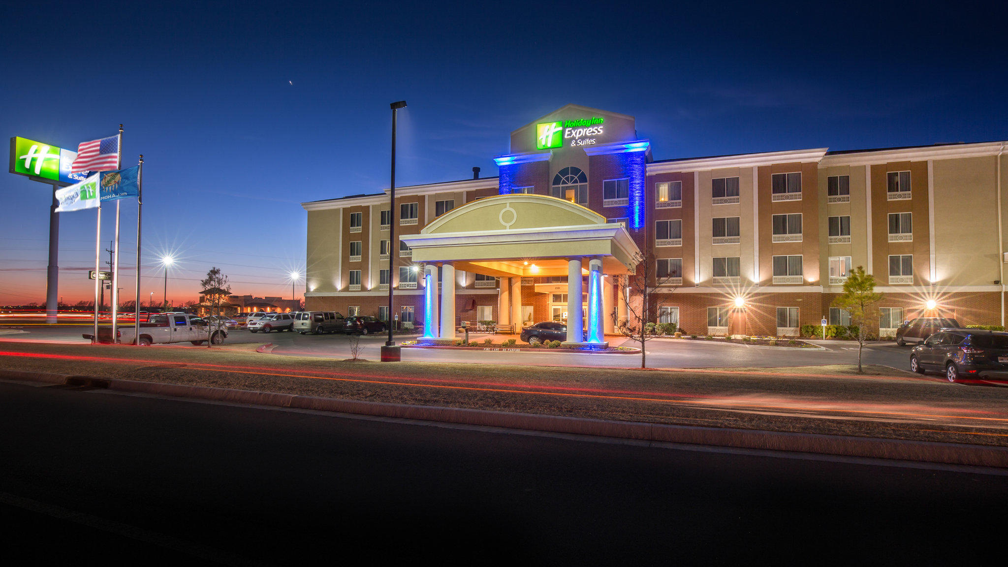 Holiday Inn Express & Suites Elk City Photo