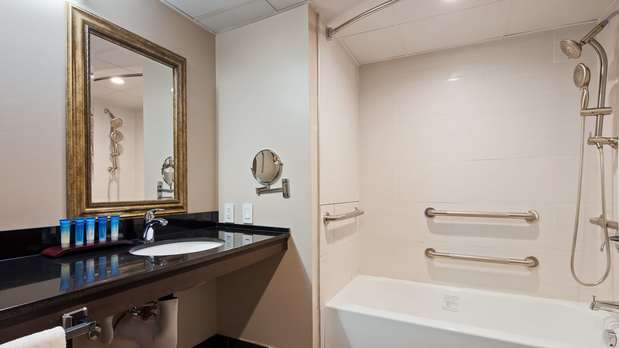 Images Best Western Premier Detroit Southfield Hotel