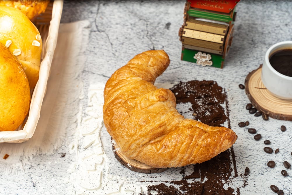 Croissant Plain