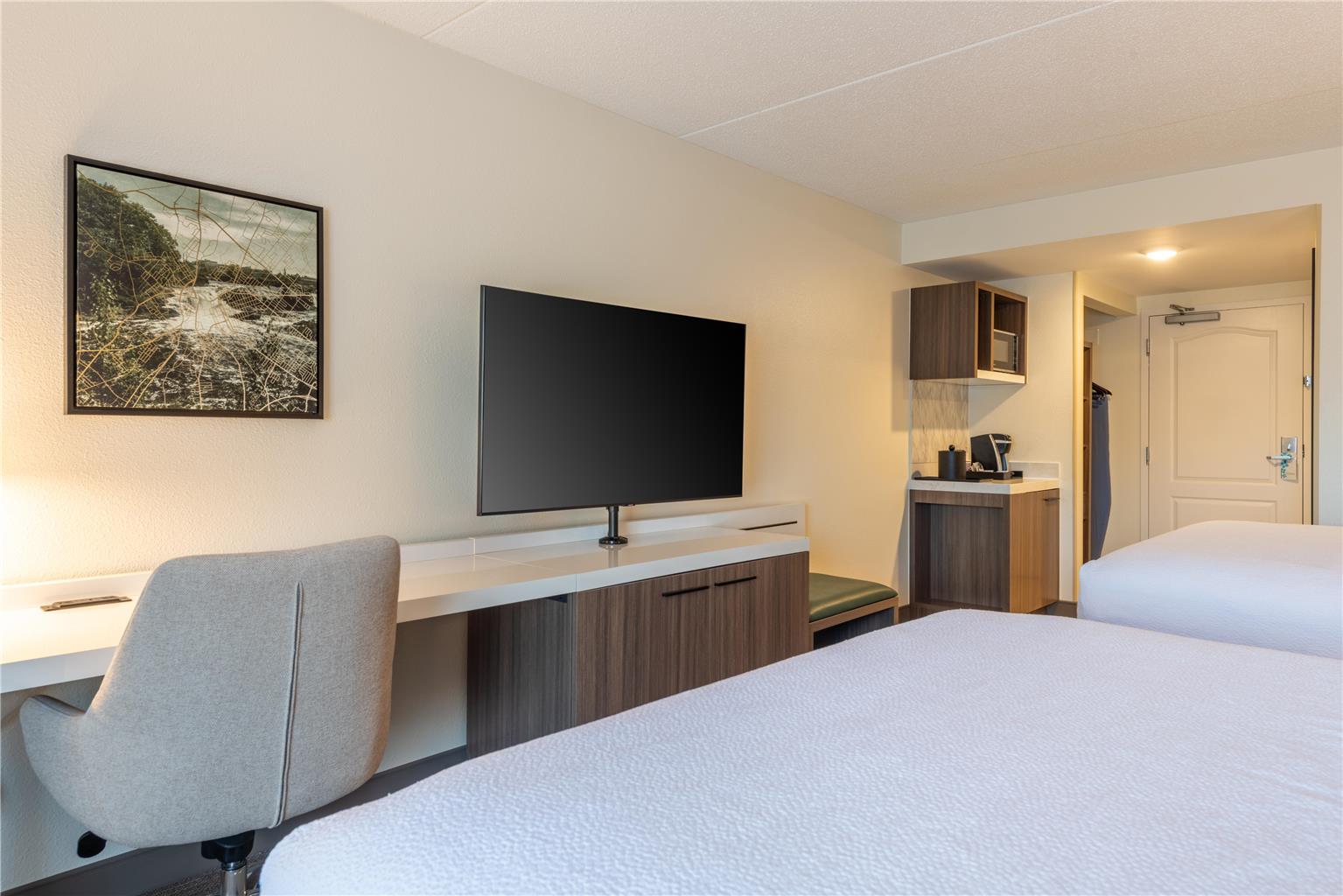 Hilton Garden Inn Auburn Riverwatch Image