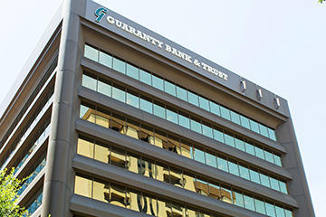 Guaranty Bank & Trust Photo