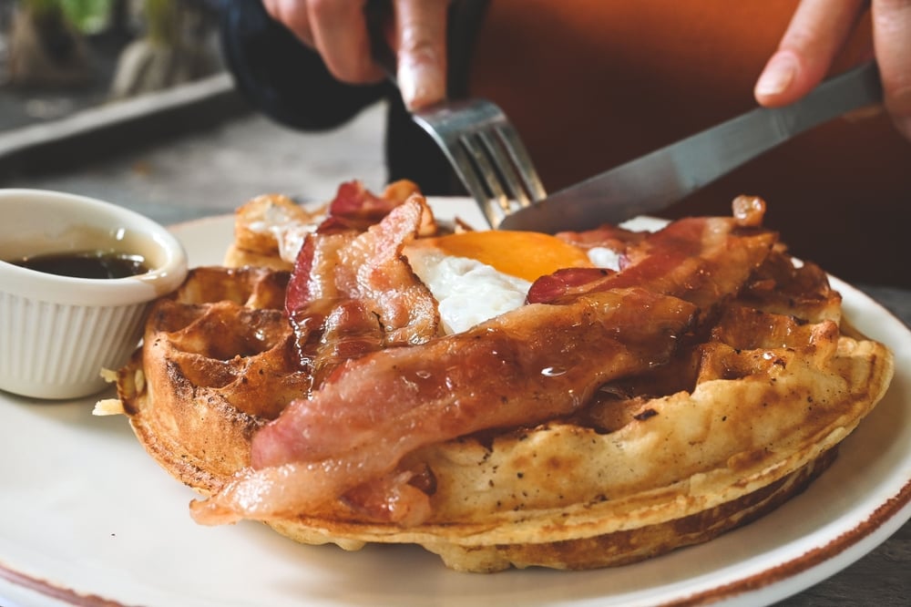 Waffle, Eggs & Meats