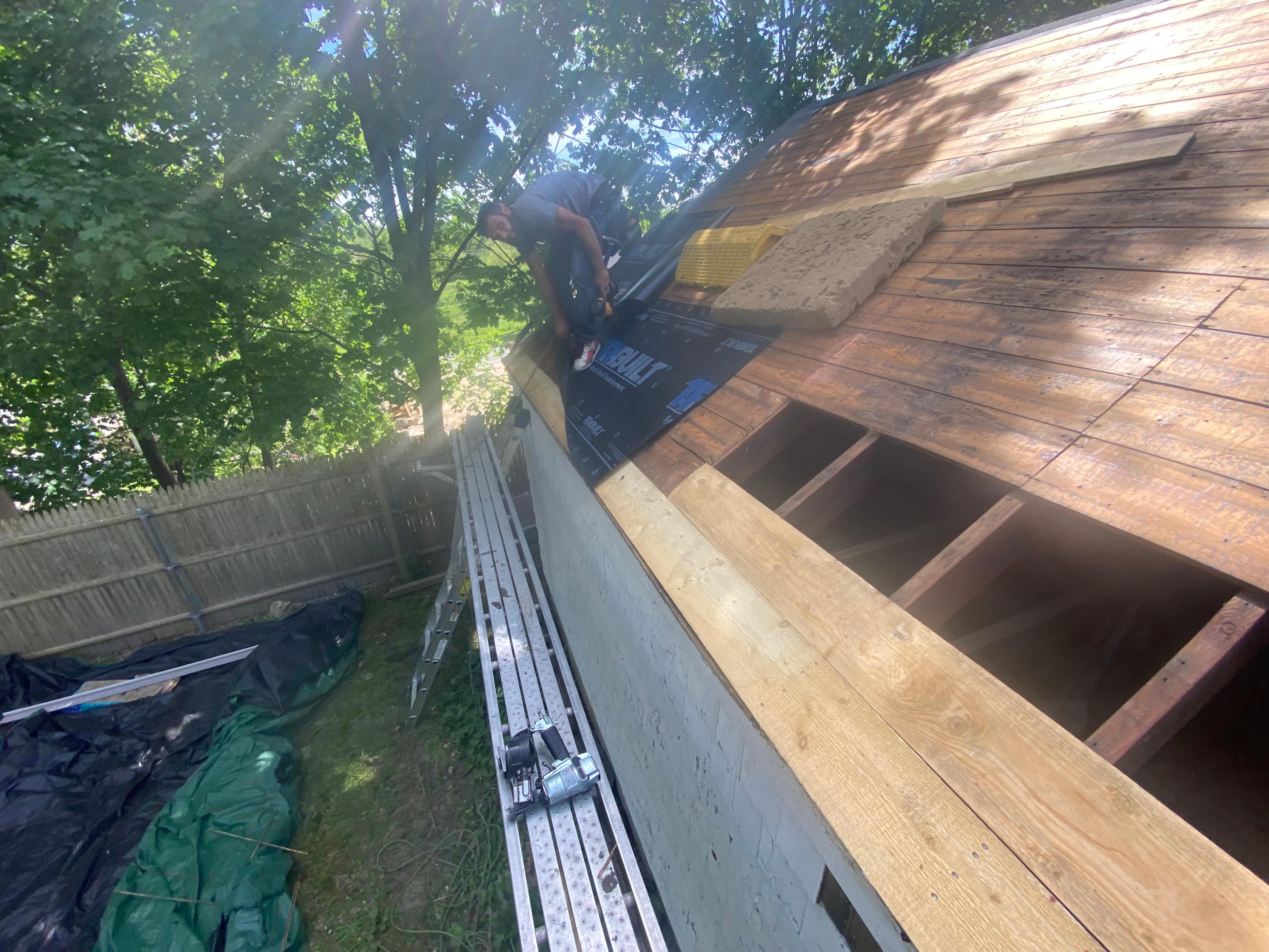 C & J Construction & Roofing, LLC Image