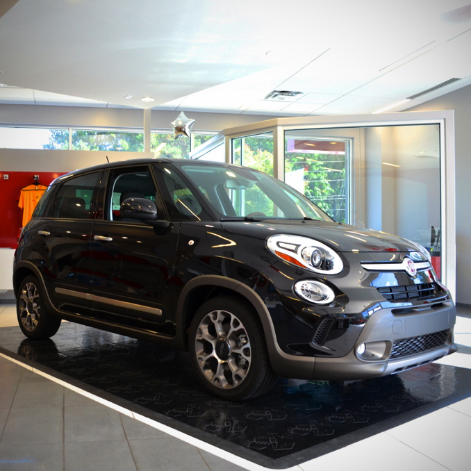 AutoNation FIAT Mall of Georgia at 3547 Buford Drive