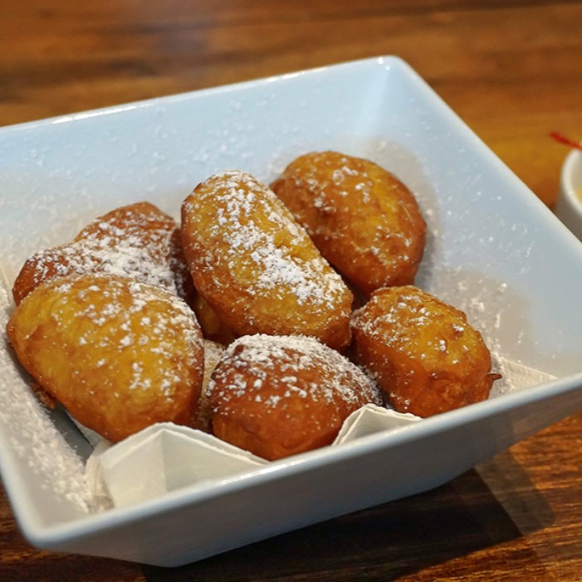 D3 Thai Donuts
