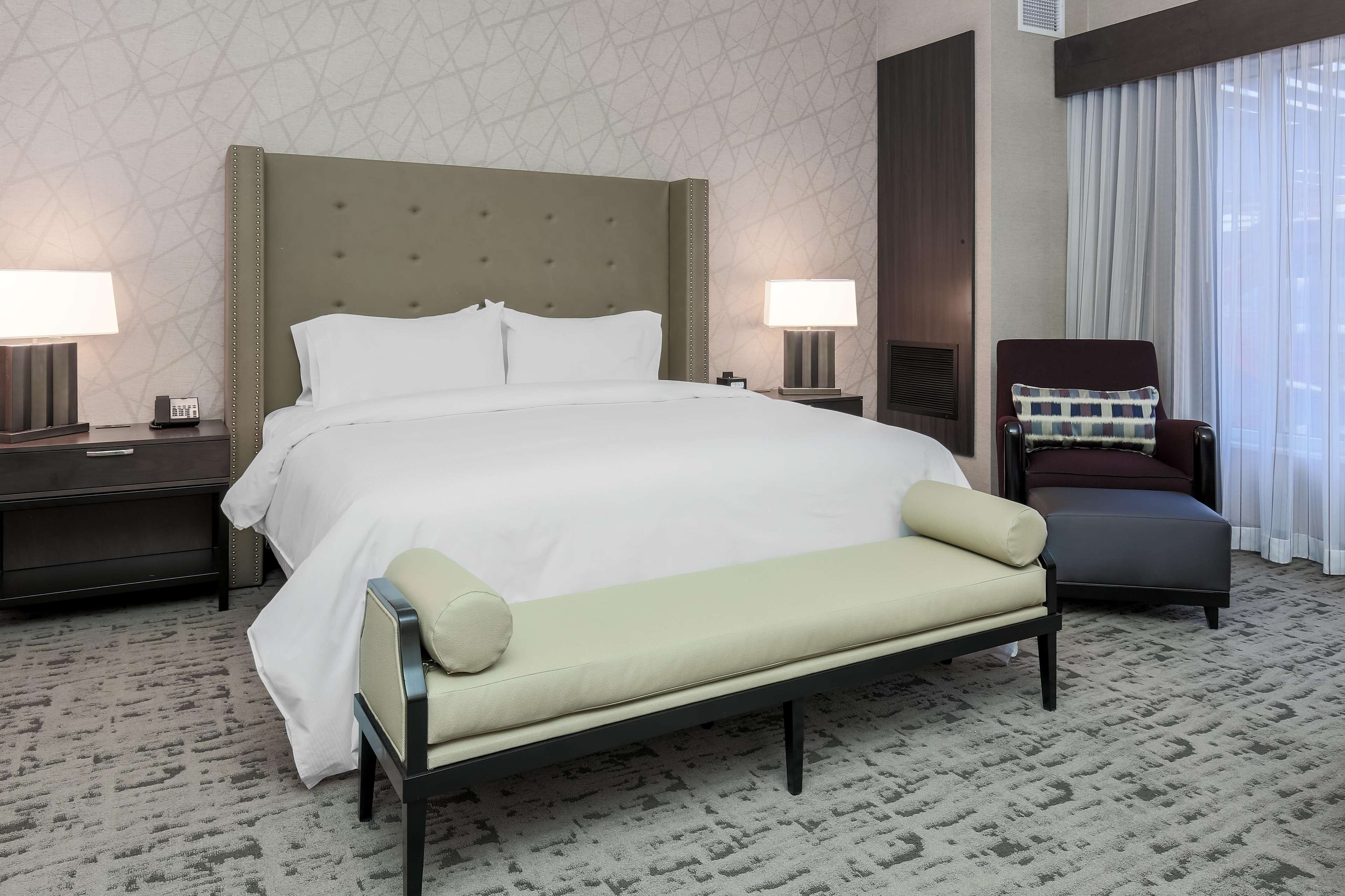 DoubleTree by Hilton Evansville Photo