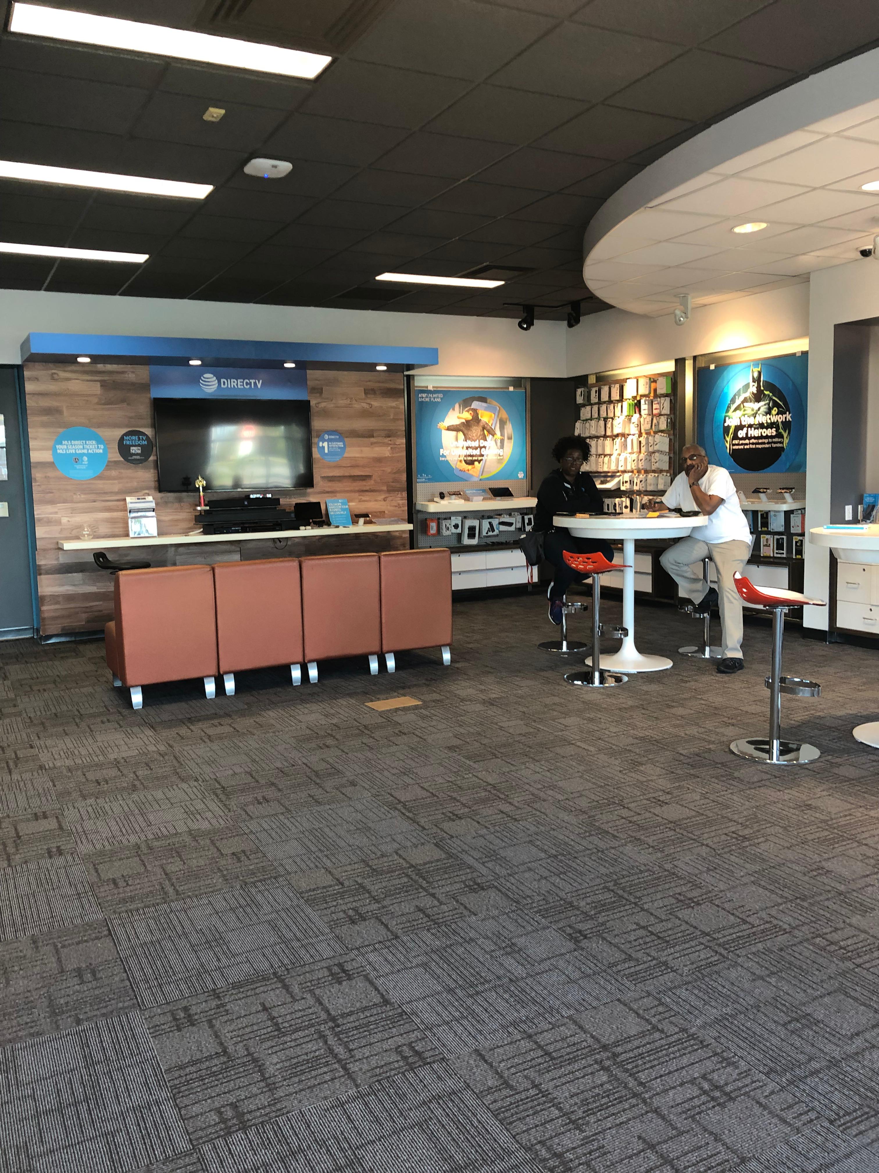 AT&T Store Photo