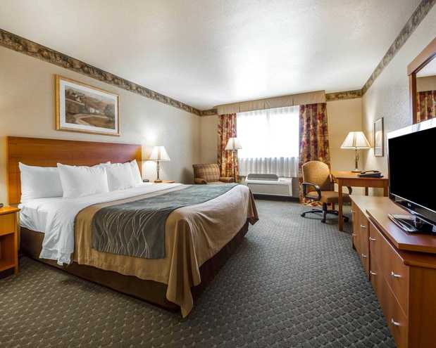 Images Comfort Inn & Suites