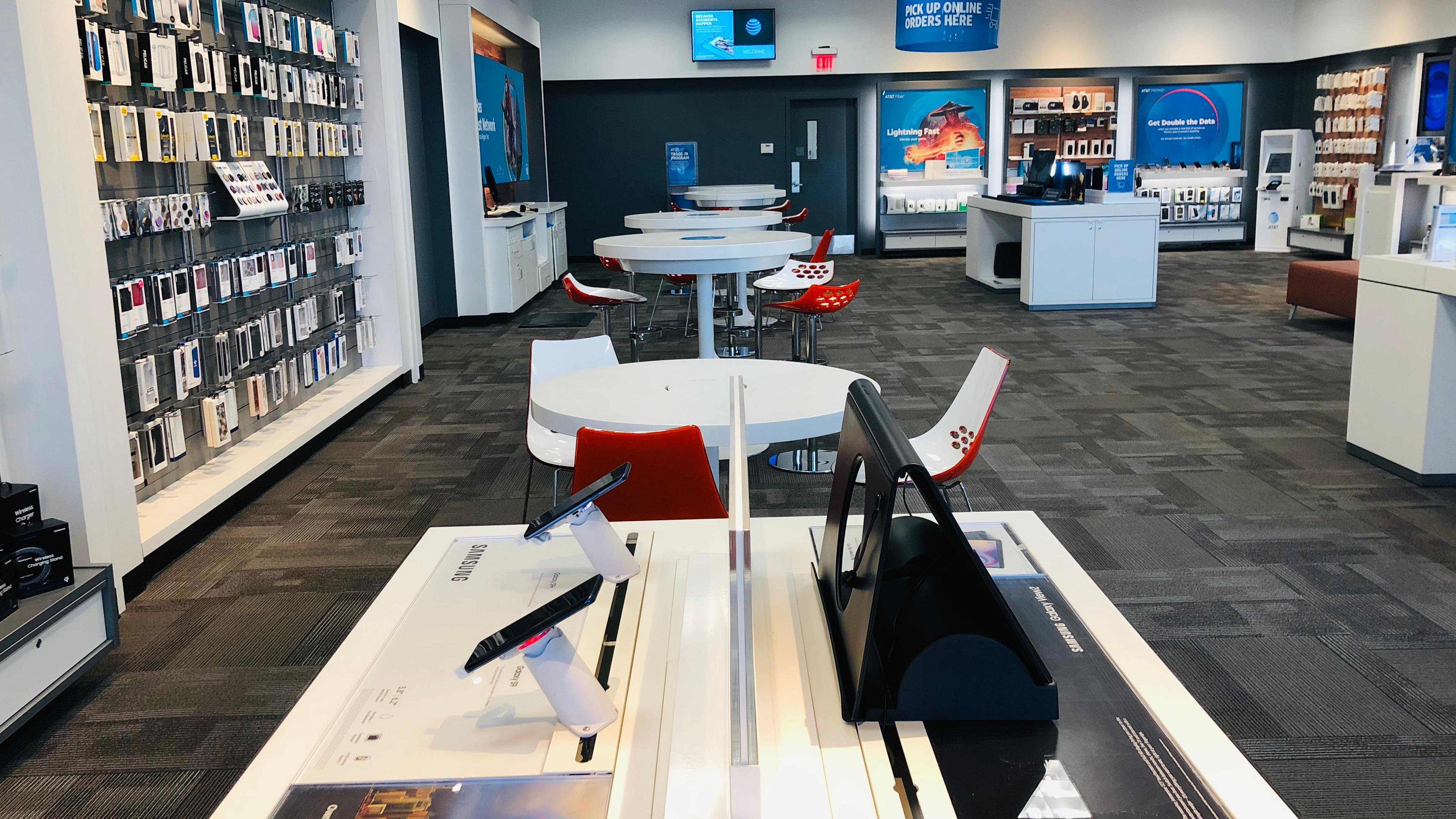 AT&T Store Photo