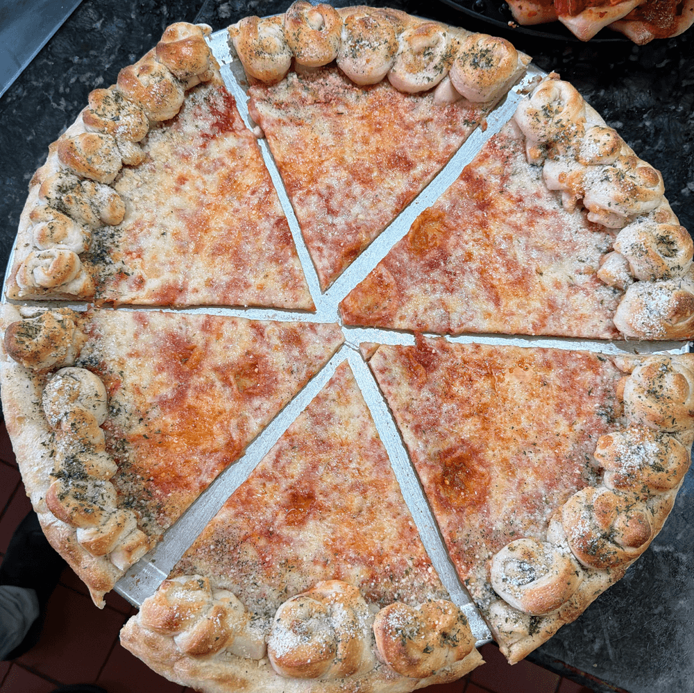 Garlic Knot Crust Pizza