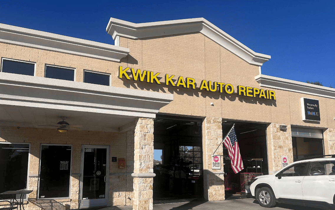 Kwik Kar on Lakeline