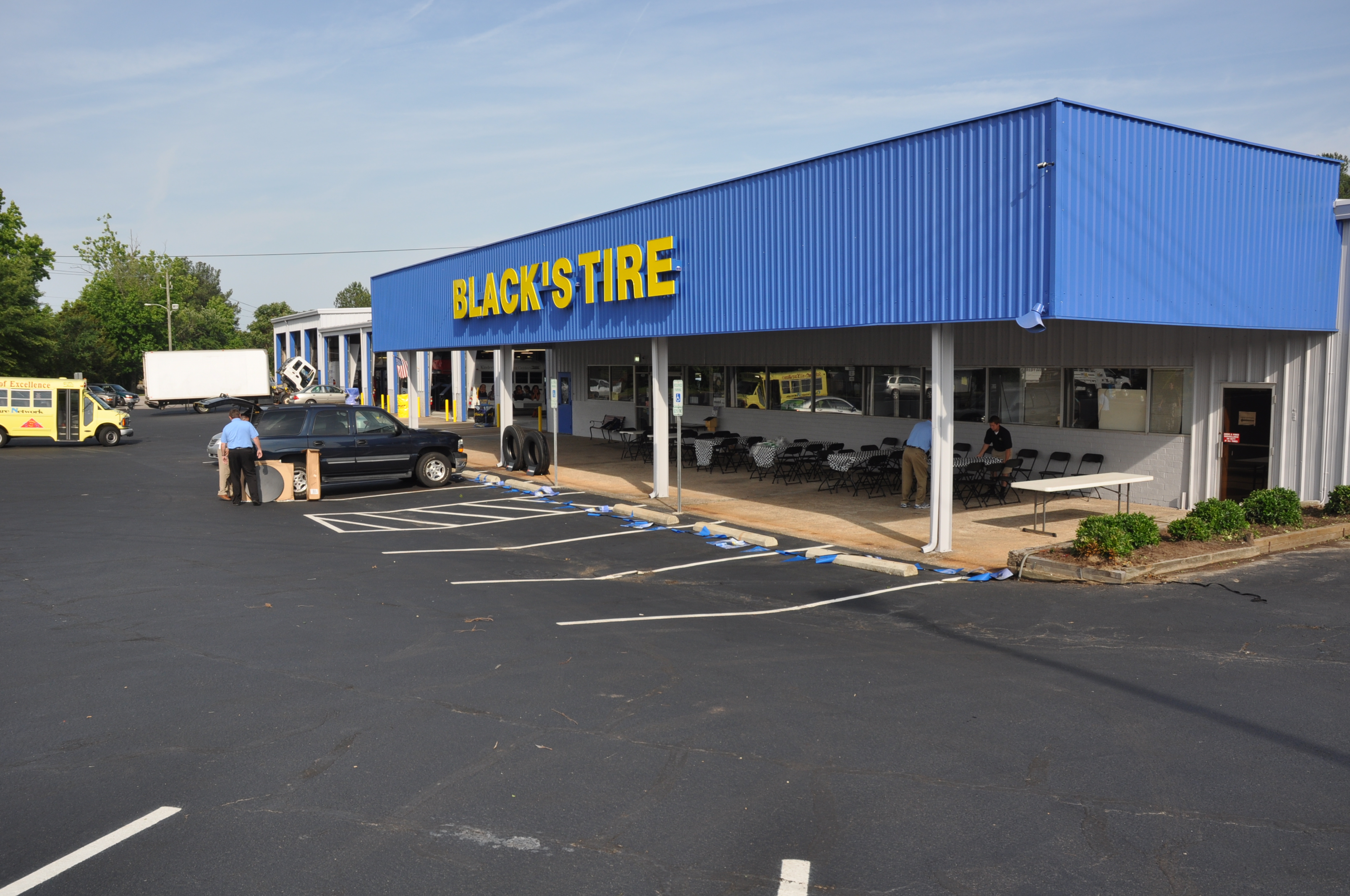 Black's Tire & Auto Services Photo