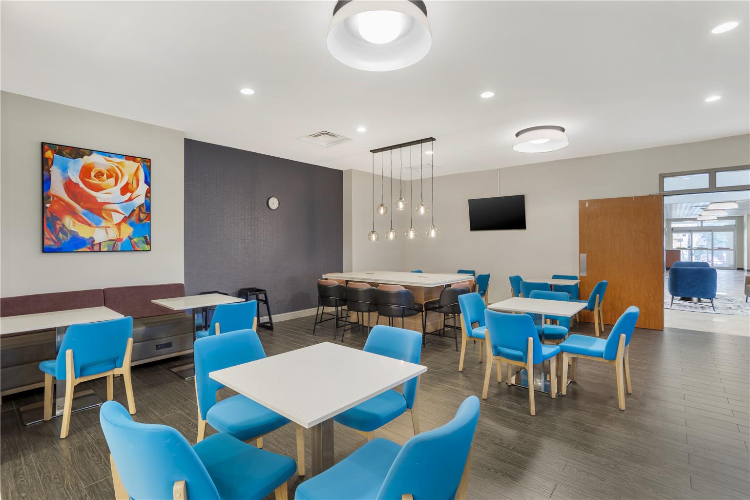 Best Western Plus Rose City Conference Center Inn Image